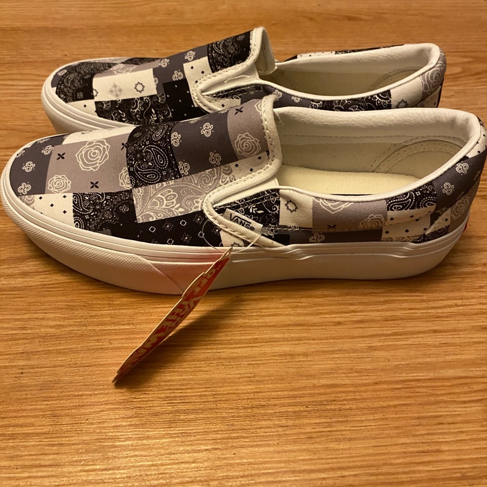 Customized Vans - Picture 2 of 5